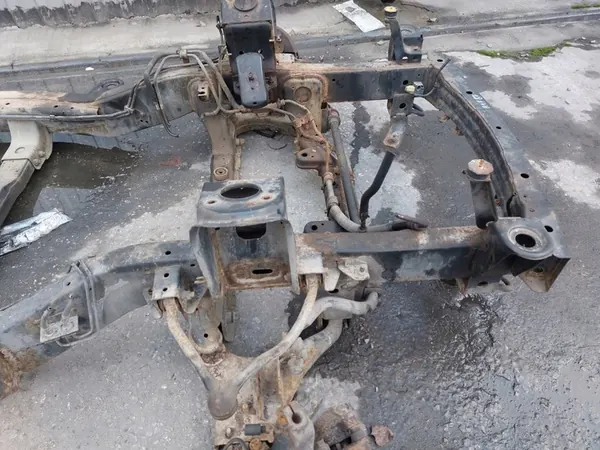 Cadre de châssis KIA SORENTO I 2002-2009 image 3