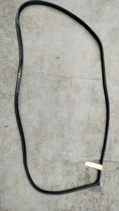 OEM USZCZELKA DRZWI PRAWY PRZÓD PRZEDNICH SSANGYONG KORANDO IV 22 R OE image 2
