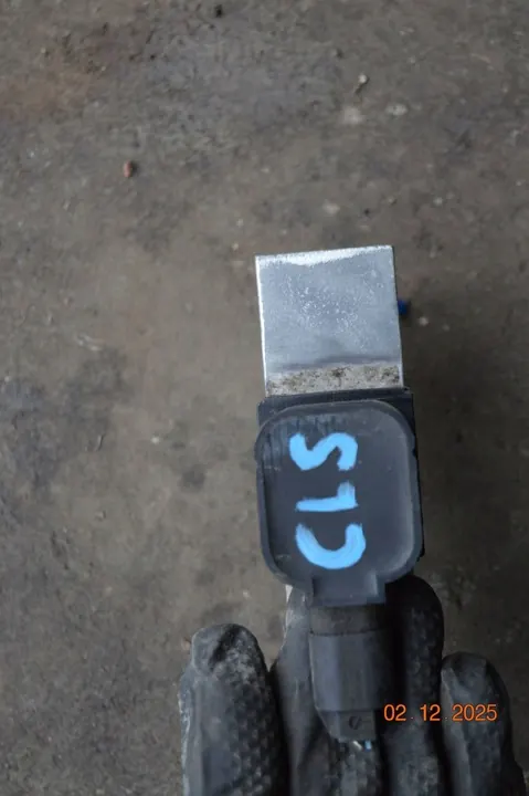 Bloco de válvula de suspensão pneumática Mercedes-Benz CLS C219 image 1