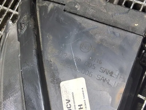 Faro DRO OEM 92208Q0600 para Hyundai Bayon image 8