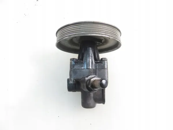 Bomba de direção assistida Audi A6 C4 Avant 2.5 TDI - AEL image 2