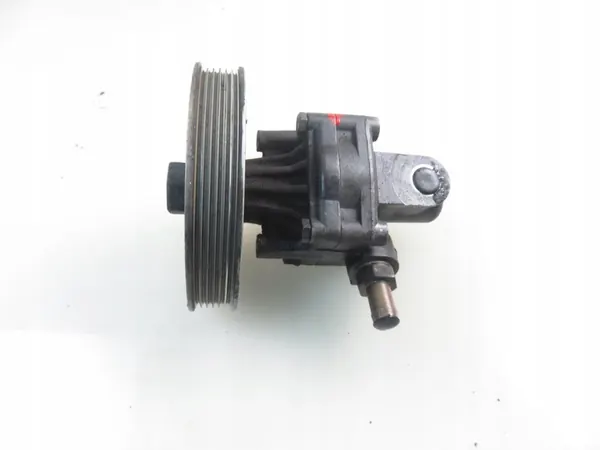 Bomba de direção assistida Audi A6 C4 Avant 2.5 TDI - AEL image 5