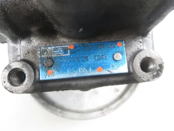 Bomba de direção assistida Audi A6 C4 Avant 2.5 TDI - AEL image 7