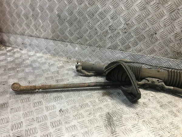 AUDI A6 C4 2.5 TDI Caixa de Direção Europa image 2