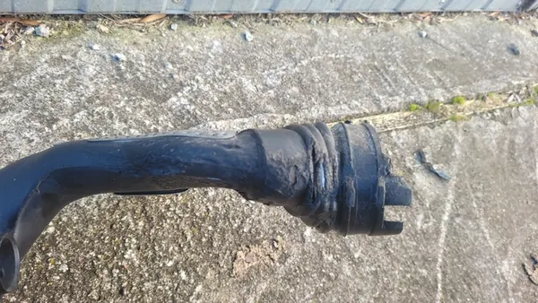 Mercedes V6 CDI Ansaugrohr 6420943497 image 4