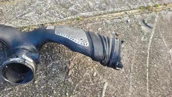 Mercedes V6 CDI Ansaugrohr 6420943497 image 5