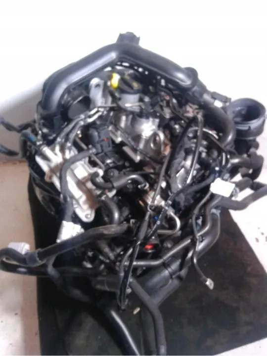 Motor VW Audi Seat 1.0 FSI DKR DKRA Nuevo image 4