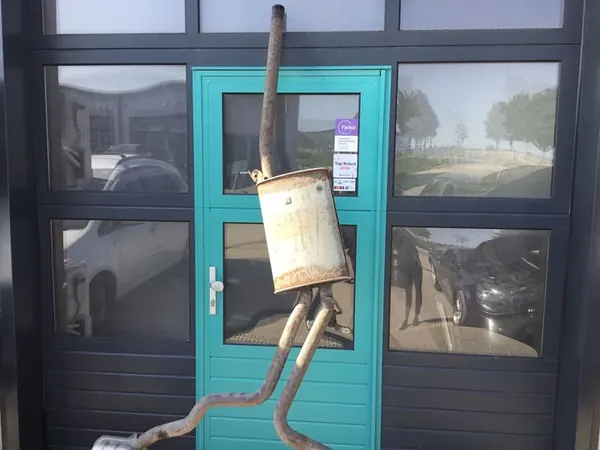 Komplett avgassystem Audi A4 S4 B6 8E 8H 2005 image 4