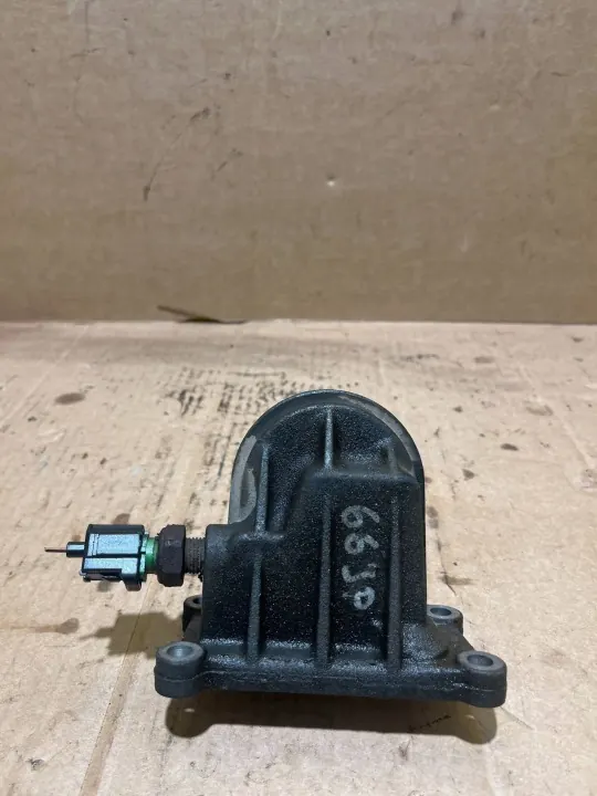 Volvo S40 Ölfiltergehäuse OEM 1L5G6884AC image 3