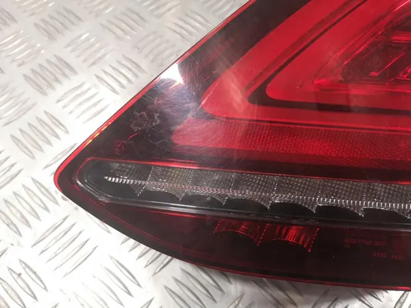 Rechter achterspatbordlamp Mercedes W205 Lift image 2