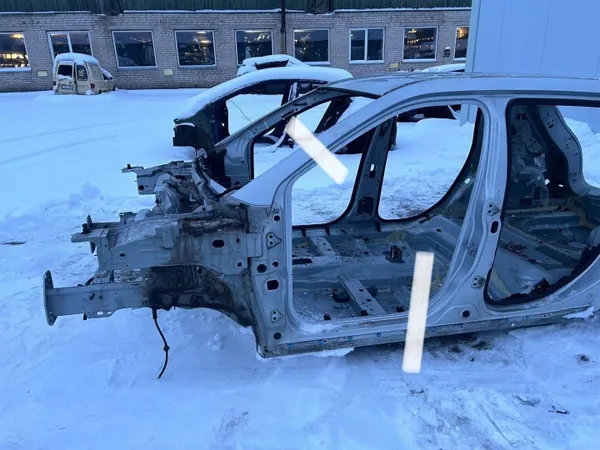 Jeep Compass Vorderer Kotflügel OEM MTL36438 gebraucht image 2