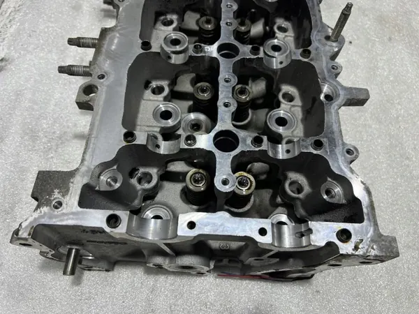 Culasse Mazda DFWEFRERGERG pour 2.2 Diesel image 8