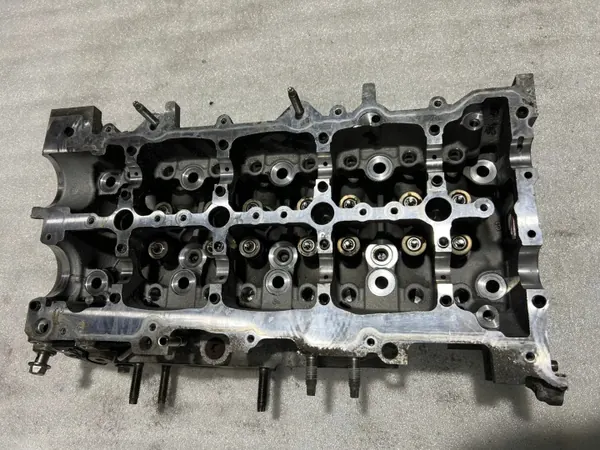 Culasse Mazda DFWEFRERGERG pour 2.2 Diesel image 9