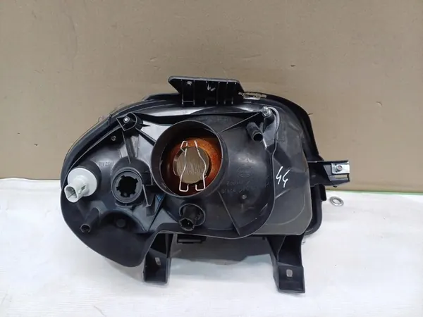Farol Dianteiro Esquerdo Renault Clio image 2