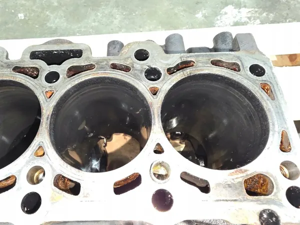 Motorblock OEM 03L021CJ 5/26 für Audi 2.0 TDI image 9