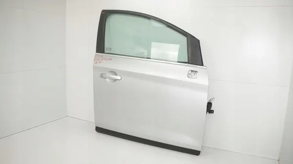OEM 360189739 fram höger dörr för Ford Kuga MK1 image 3