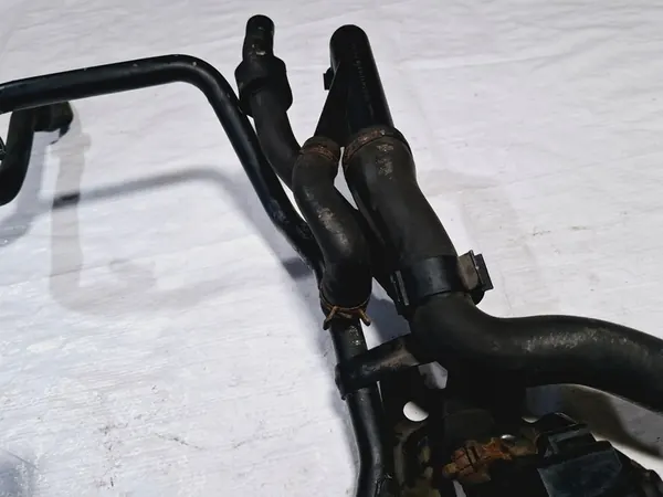 Vesiputki VW Golf VII 1.6 TDI CLH 5Q0122051AL image 4