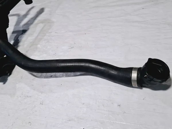 Vesiputki VW Golf VII 1.6 TDI CLH 5Q0122051AL image 7