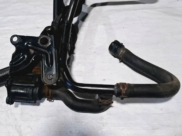 Vesiputki VW Golf VII 1.6 TDI CLH 5Q0122051AL image 9