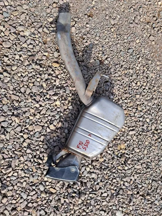 BMW 5 F10 F11 550D Uitlaatdemper OEM 8516532 image 2