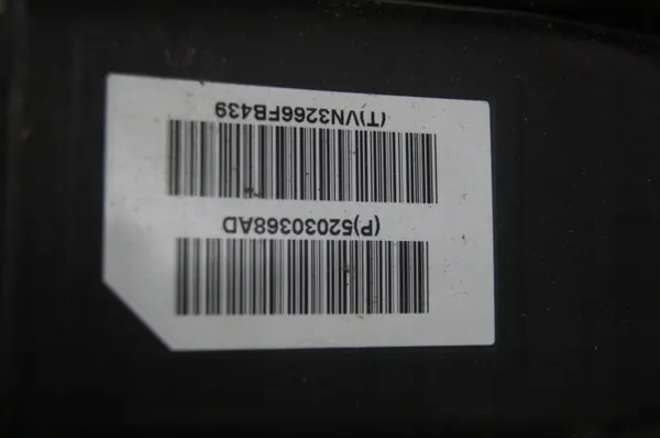 Chrysler Pacifica Heckteil OEM 52030368AD image 4