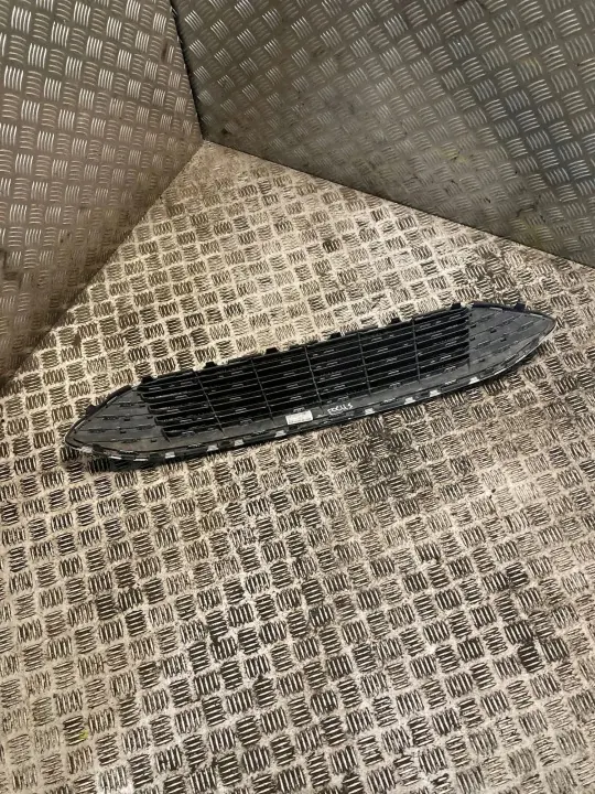 Ford Focus Ventilationsgallret OEM F1EB8200CA - Begagnad image 3