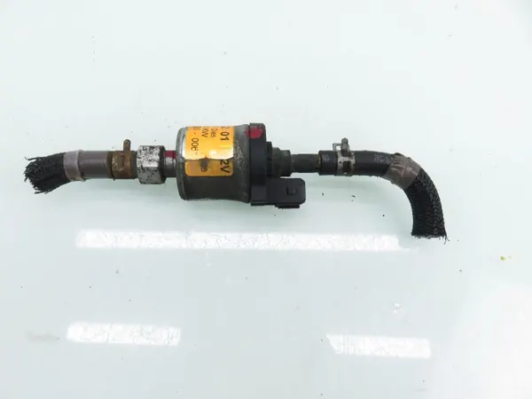 Webasto polttoainepumppu Toyota RAV4 III M1123093-22454201 image 2