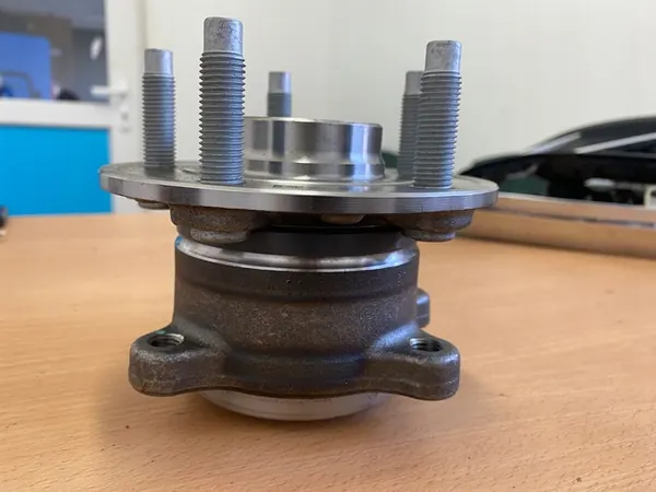 OPEL ASTRA K Mozzo Posteriore 13507454 OEM image 4