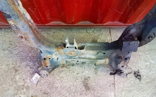 Ford OE Wrakowisko-2550- Framsläde för Mondeo MK4 image 3