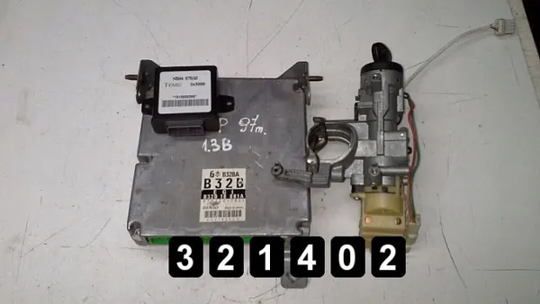 Mazda ECU AM-321402 1997 323p B32B18881A image 2