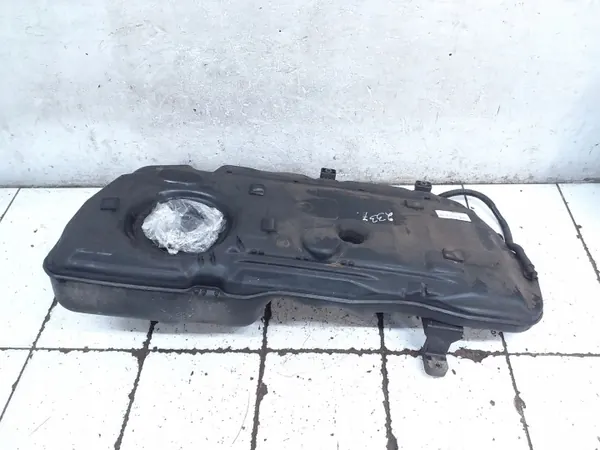 Réservoir à carburant Mini OEM 0356809 - État utilisé image 5