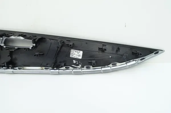 BURMESTER Luidsprekerrooster voor Mercedes E W213 image 7