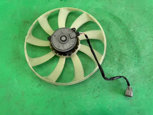 OEM Radiatorventilator Toyota Avalon IV 2.5 Hybride 2012-2018 image 3