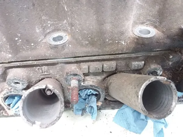 Opel Corsa B Cylinder Head image 8
