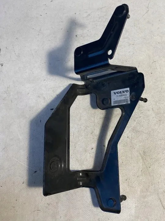 Volvo OE Mounting Bracket OEM 31300546 image 2