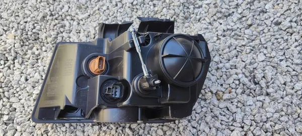 Oikea ajovalo Chevrolet Camaro 2015-2019 OEM 23187856 image 6