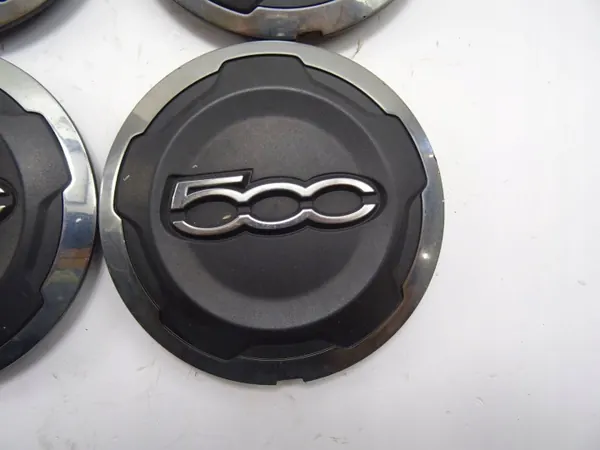 Capas de Roda Fiat 500L OEM 735574469 - Usado image 4