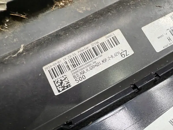 Para-choques traseiro BMW G31 OEM 5E7807421 - Pacote M image 10