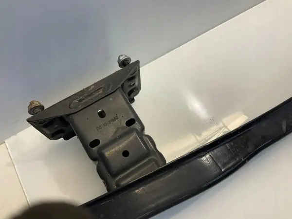 Achterbumperbalk OEM A2126100614 voor Mercedes-Benz E image 6