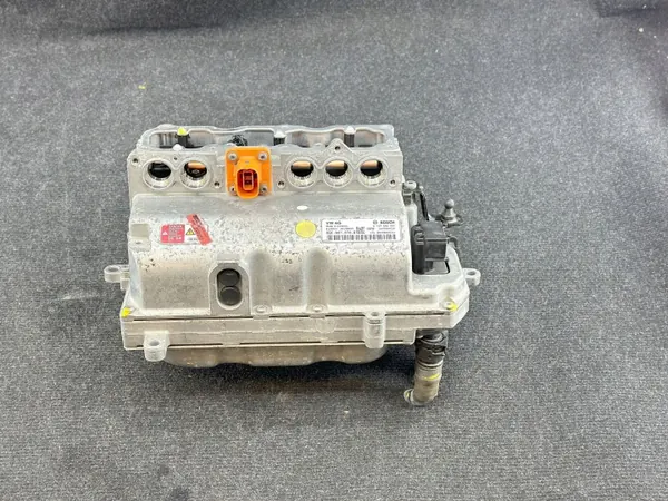 Onduleur Volkswagen e-Golf OEM 5QE907070B - Occasion image 2
