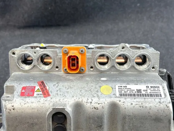 Onduleur Volkswagen e-Golf OEM 5QE907070B - Occasion image 5