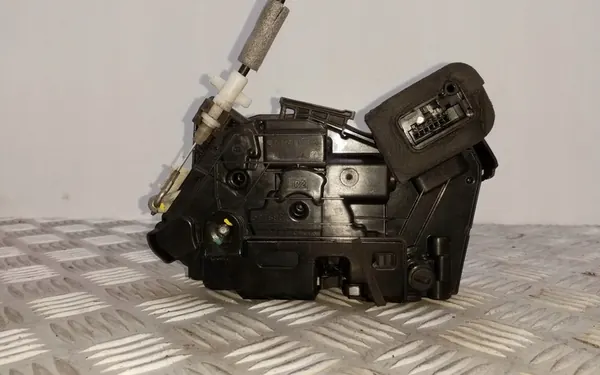 Rechts Hecktürschloss SKODA OCTAVIA III 5E0839016 image 6