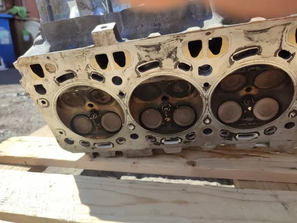 BMW Zylinderkopf Rechts OEM 7573936 N63 4.4i/5.0i image 10