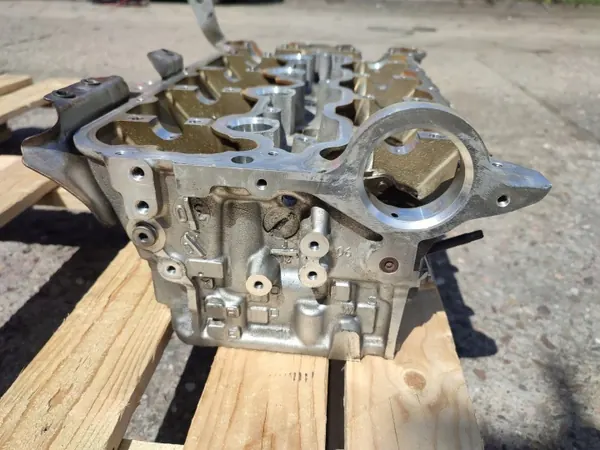 BMW Zylinderkopf Rechts OEM 7573936 N63 4.4i/5.0i image 5
