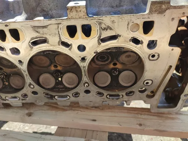 BMW Zylinderkopf Rechts OEM 7573936 N63 4.4i/5.0i image 8