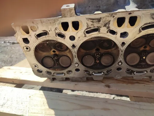 BMW Zylinderkopf Rechts OEM 7573936 N63 4.4i/5.0i image 9