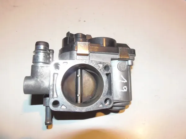 Kaasutin OEM 055352858 Opel Astra II 1.6:lle image 2