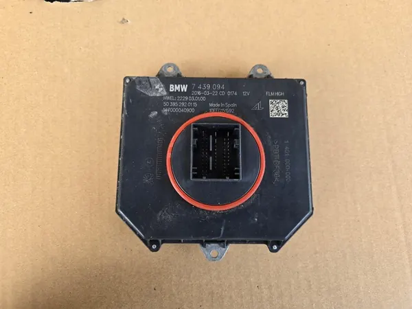 LED-Modulcontroller BMW 7 F02 G11 G12 7439094 image 2