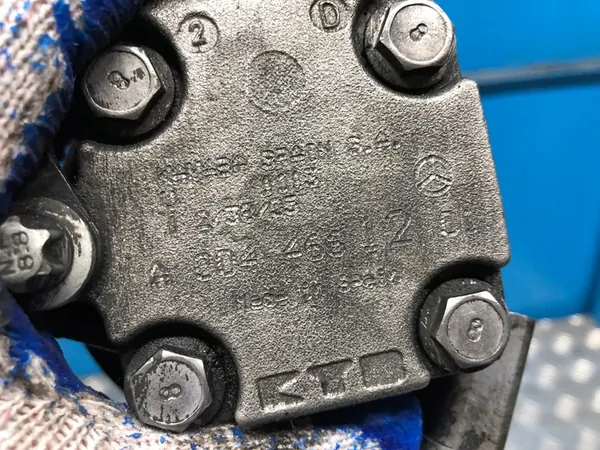 Servostyrningspump Mercedes 2.2 2.7 CDI A0044661201 image 3