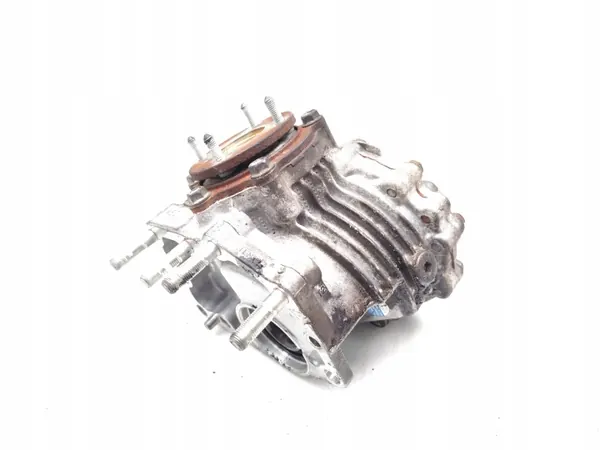 Caixa de transferência Toyota OEM W82 para RAV4 2.2D 4WD image 3